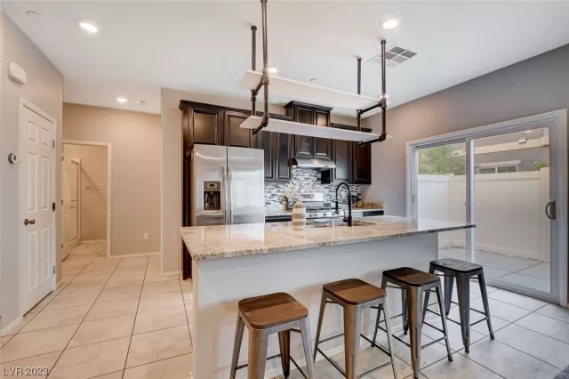 MLS: 2511244 Condo For Sale