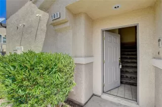 Photo #2: 2511269 Listing