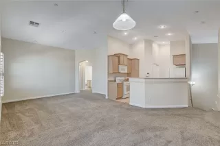 Photo #3: 2511269 Listing