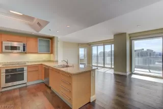 Photo #1: 2511270 Listing