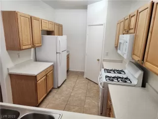 Photo #4: 2511275 Listing 