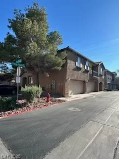 Photo #1: 2511304 Listing 