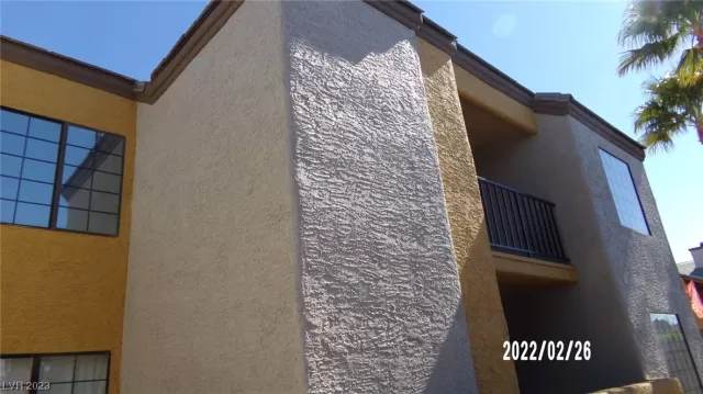 MLS: 2511307 Condo For Sale