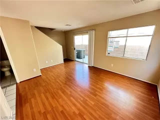 Photo #3: 2511315 Listing 