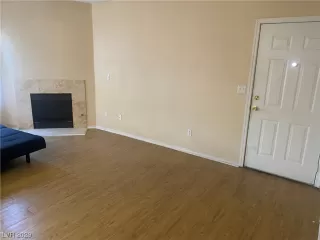 Photo #4: 2511324 Listing 