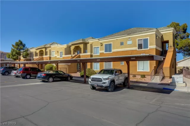 MLS: 2511339 Condo For Sale