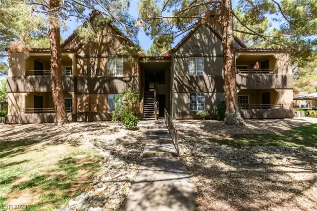 MLS: 2511374 Condo For Sale