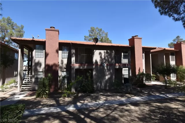 MLS: 2511377 Condo For Sale