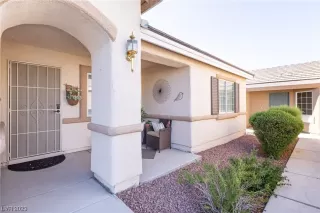 Photo #1: 2511424 Listing