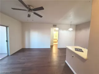 Photo #5: 2511464 Listing