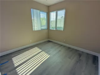 Photo #4: 2511469 Listing 