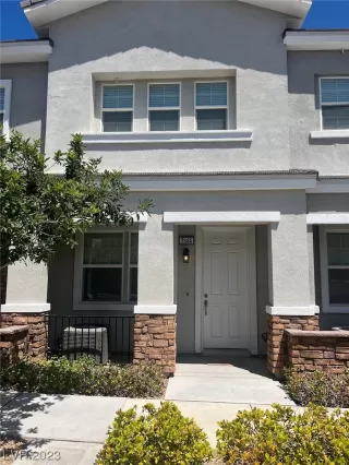 Photo #1: 2511514 Listing 