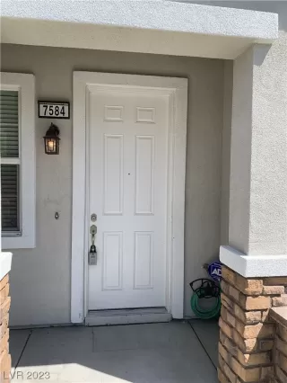 Photo #2: 2511514 Listing 