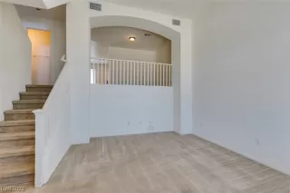 Photo #4: 2511517 Listing 