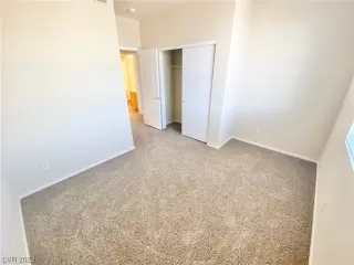 Photo #6: 2511518 Listing 