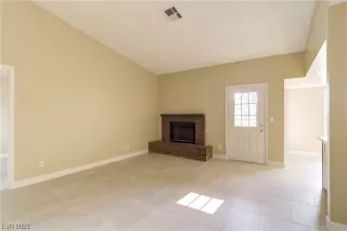 Photo #1: 2511527 Listing 