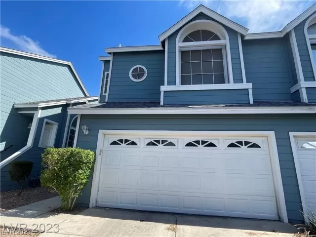 MLS: 2511534 Condo For Sale