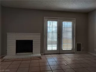 Photo #2: 2511593 Listing 