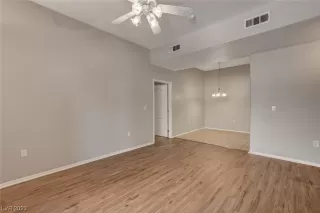 Photo #3: 2511613 Listing 