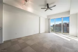 Photo #1: 2511622 Listing 