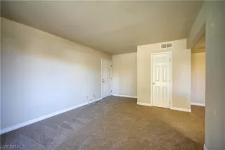 Photo #4: 2511623 Listing 