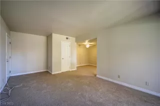 Photo #5: 2511623 Listing 