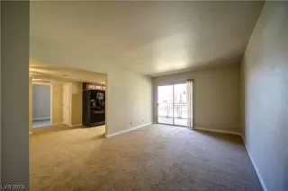 Photo #6: 2511623 Listing 