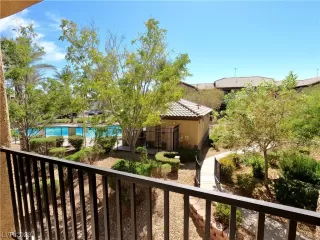 Photo #1: 2511650 Listing