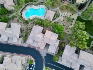 Photo #2: 2511650 Listing