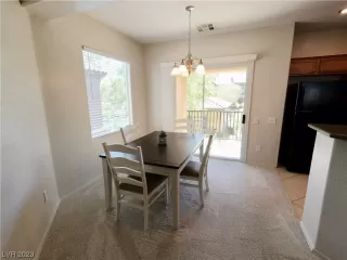 Photo #5: 2511650 Listing