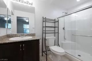 Photo #6: 2511651 Listing