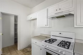 Photo #4: 2511679 Listing 