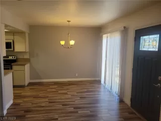 Photo #4: 2511694 Listing 