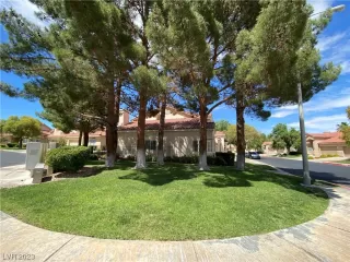 Photo #2: 2511735 Listing 