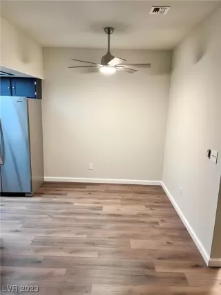 Photo #6: 2511769 Listing