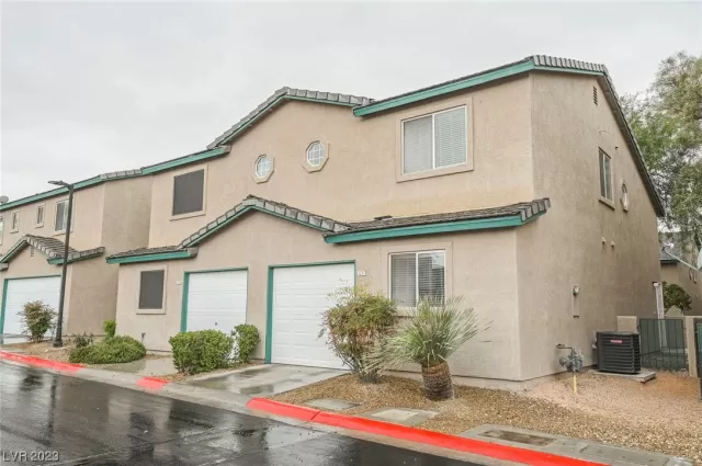 MLS: 2511781 Condo For Sale