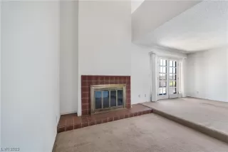 Photo #6: 2511805 Listing