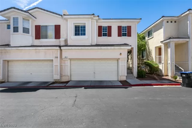 MLS: 2511808 Condo For Sale