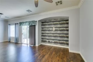 Photo #1: 2511808 Listing 