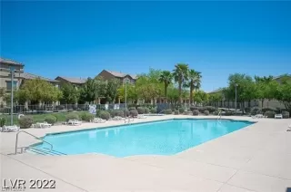 Photo #1: 2511918 Listing