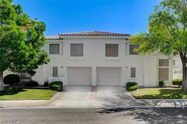 MLS: 2511927 Condo For Sale