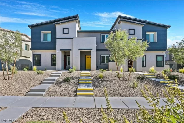 MLS: 2511929 Condo For Sale