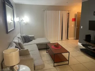 Photo #6: 2511949 Listing 