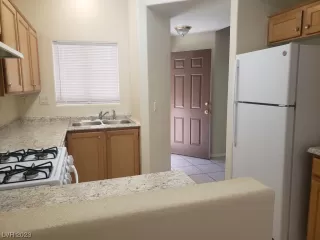 Photo #6: 2511950 Listing