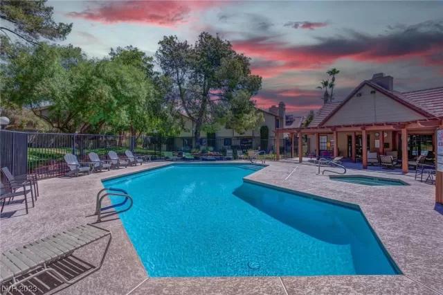 MLS: 2511955 Condo For Sale