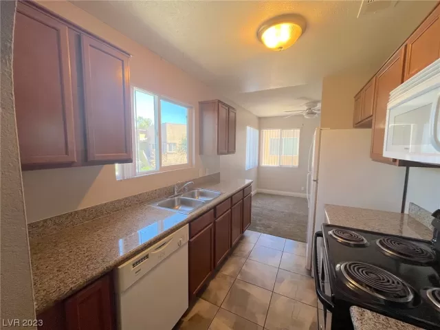 MLS: 2511963 Condo For Sale