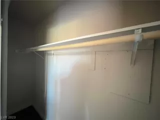 Photo #4: 2511963 Listing 