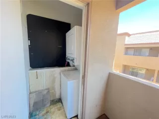 Photo #6: 2511963 Listing 