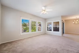 Photo #2: 2512054 Listing 