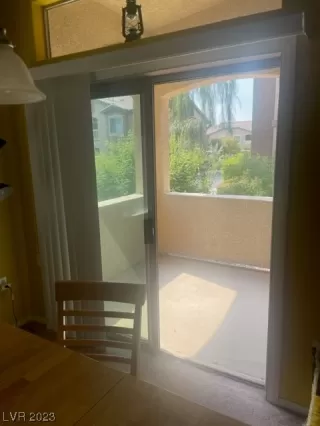 Photo #2: 2512059 Listing